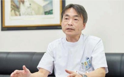 副院長・第一呼吸器科部長・ 医療安全管理室長・教育研修推進室長・ 卒後臨床研修センター長
山本 晃義（やまもと あきよし）